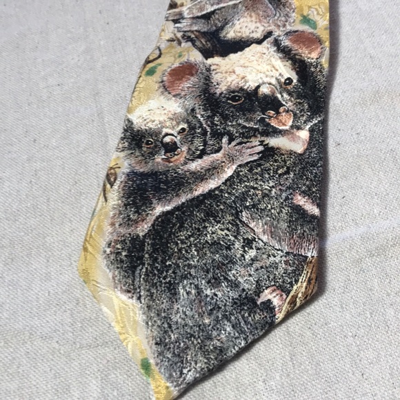 Endangered Species Tie - Picture 2 of 7